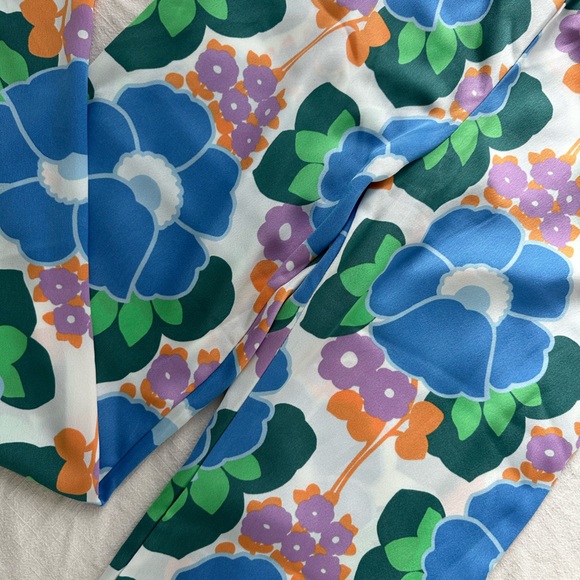 Zara Floral Printed Multicolored Wide Leg Trouser Pants - Picture 2 of 5